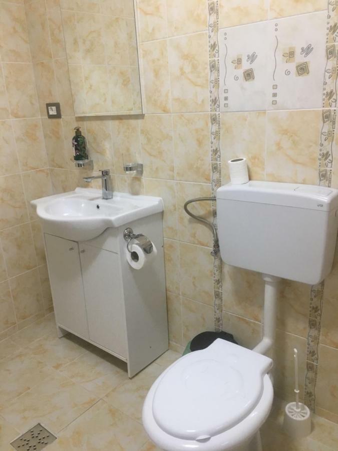 Apartamento Raven Comstar Corbu  Exterior foto